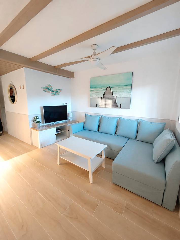 Entire apartment, Sanchis Guarner 27 Solo Familias in Playa Xeraco, Xeraco