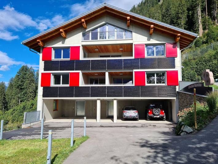 Ferienwohnung für 4 Personen, mit Balkon und Garten sowie Ausblick in Gaschurn und Umgebung