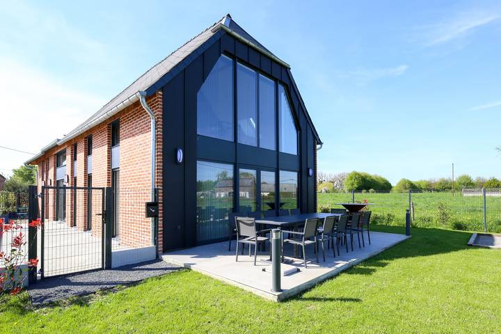 Ferienhaus für 12 Personen, mit Whirlpool und Terrasse sowie Garten und Sauna in Picardie