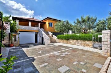 Gîte pour 4 personnes, avec terrasse, animaux acceptés dans Petrovija