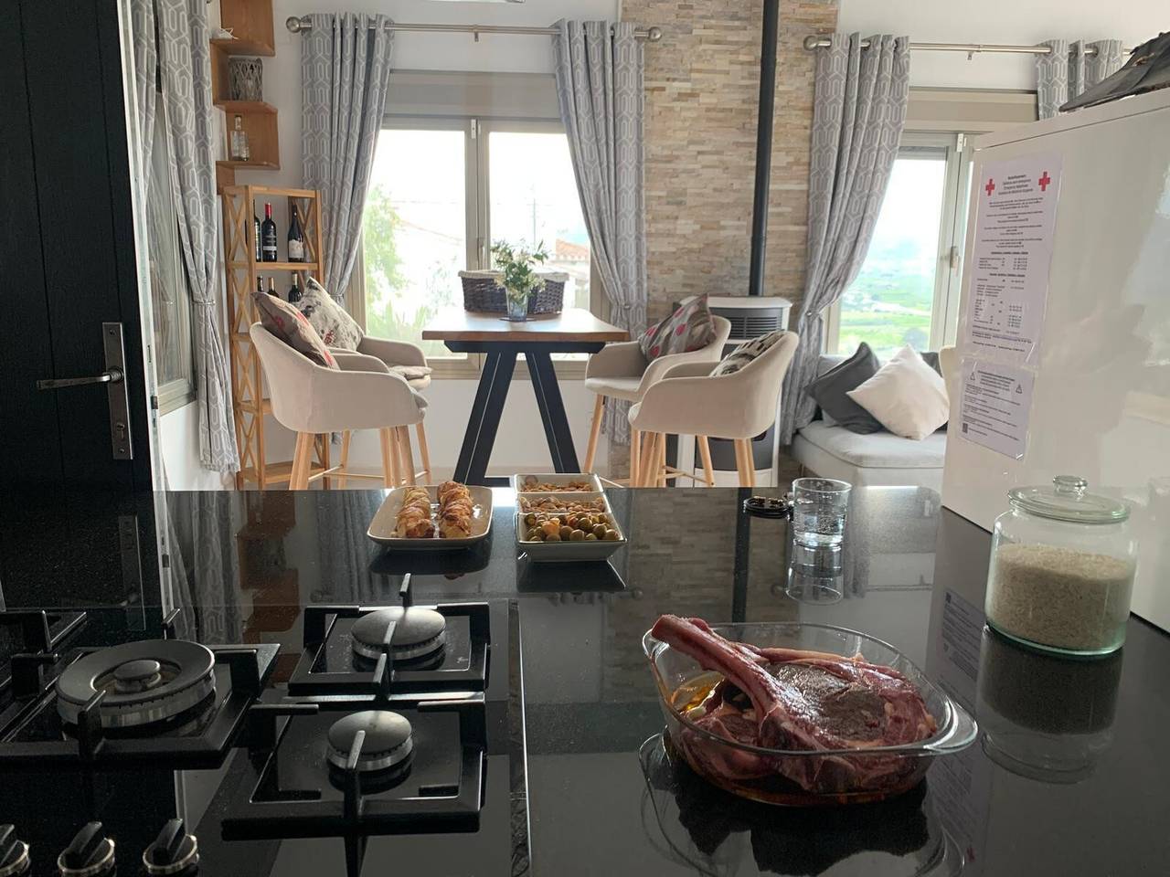 Villa 'Jazmines' met Uitzicht op Zee, Wi-Fi en Airconditioning in Pego, Costa Blanca