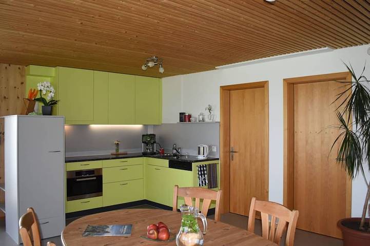Appartement de vacances pour 4 personnes, avec jardin