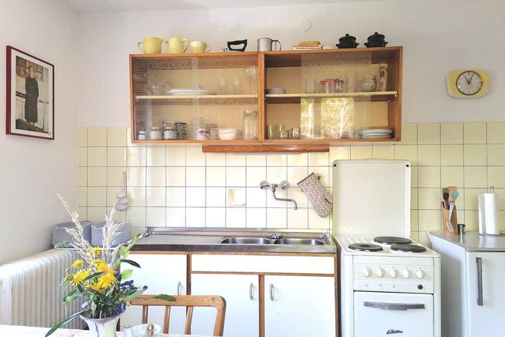 Double Room with Shared Bathroom in Hohenems, Rheintal-Bodenseegebiet