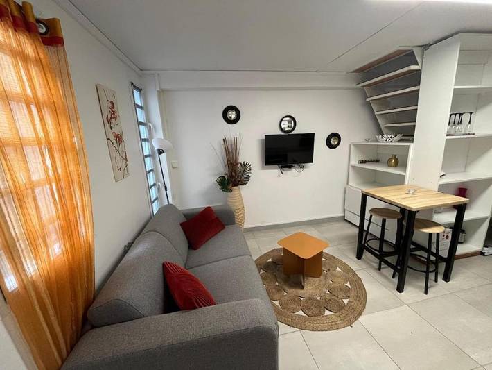 Ferienwohnung für 4 Personen, mit Terrasse und Garten - 1