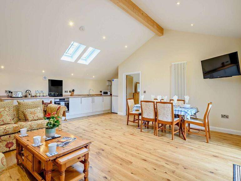 Two-Bedroom Cottage in Worstead, Norfolk
