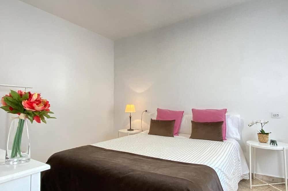 Apartment Padron Centro P3 by Urent in Padrón, La Coruña Province