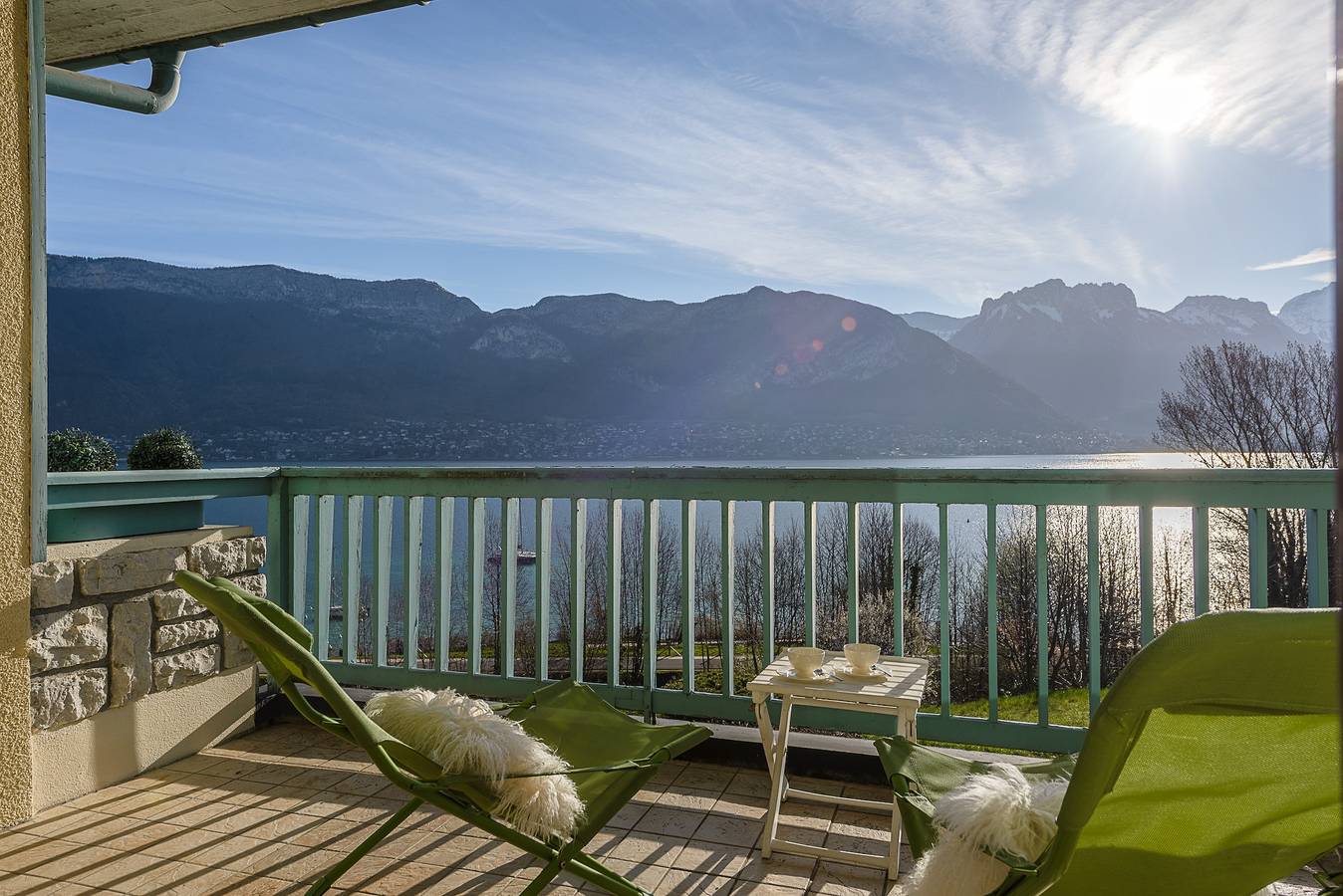 Villa voor 8 personen met balkon in Sévrier, Parc naturel régional du Massif des Bauges