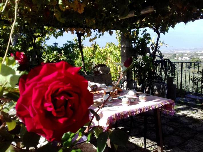 Chambre d’hôte pour 3 personnes, avec Terrasse ainsi que Jardin et Vue à Chiaramonte Gulfi - 2