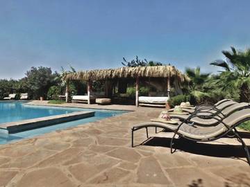 Maison d’hôte pour 15 personnes, avec jardin et terrasse à Ourika (roman)