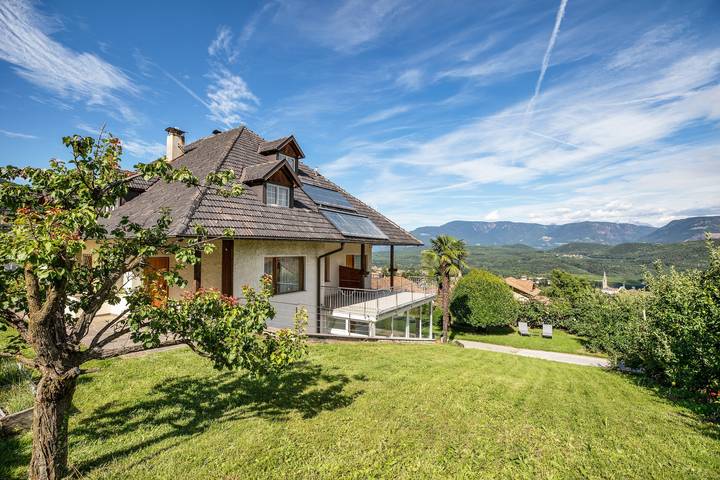 Ferienwohnung für 4 Personen, mit Balkon und Garten am Kalterer See
