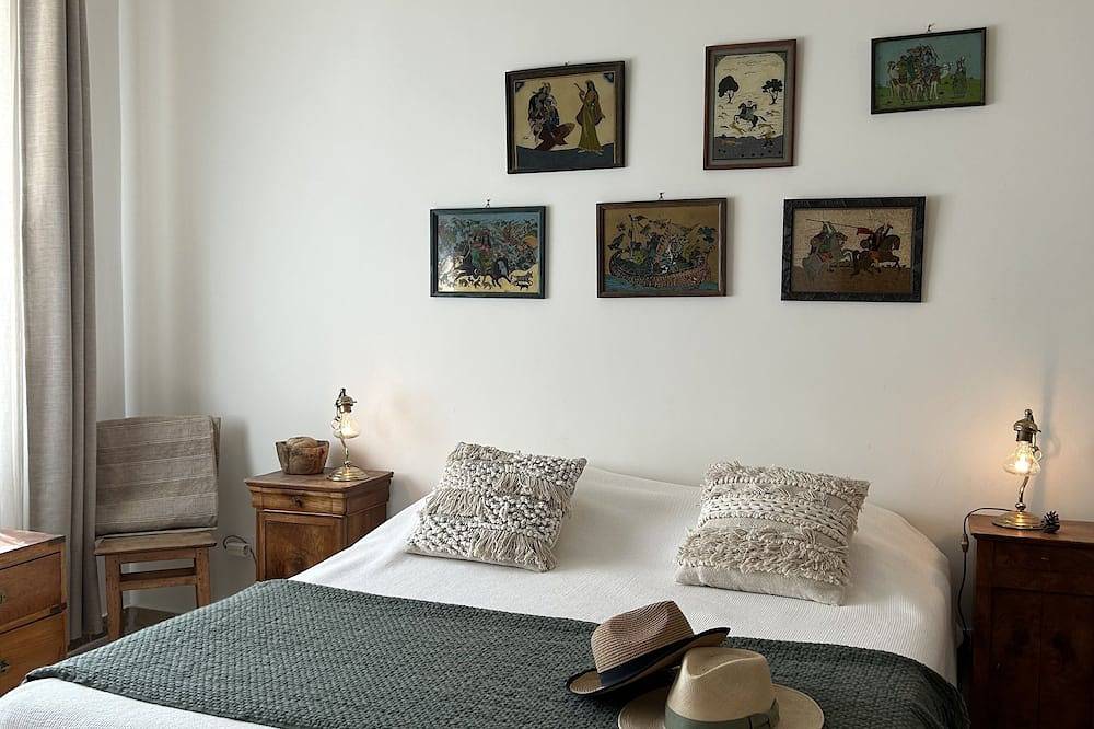 Michèle's house located in the heart of the village of Goult in Goult, Regionaler Naturpark Luberon