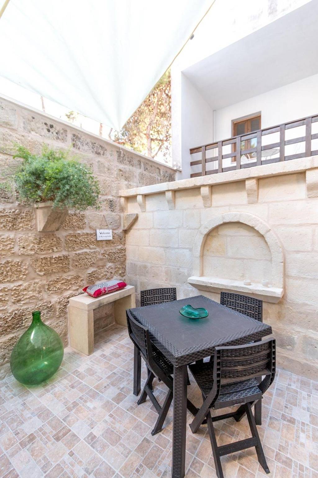 Ganze Wohnung, Apartment 'Rondinella By Palazzo Refolo' mit privatem Garten, Wlan und Klimaanlage in Martano, Lecce Provinz