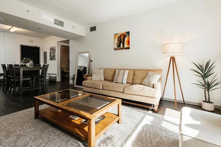 Vakantiewoning voor 3 personen, with tuin and uitzicht as well as zwembad in Hollywood