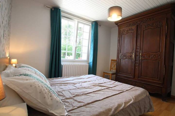 Gîte pour 6 personnes, avec jardin dans Couville - 3