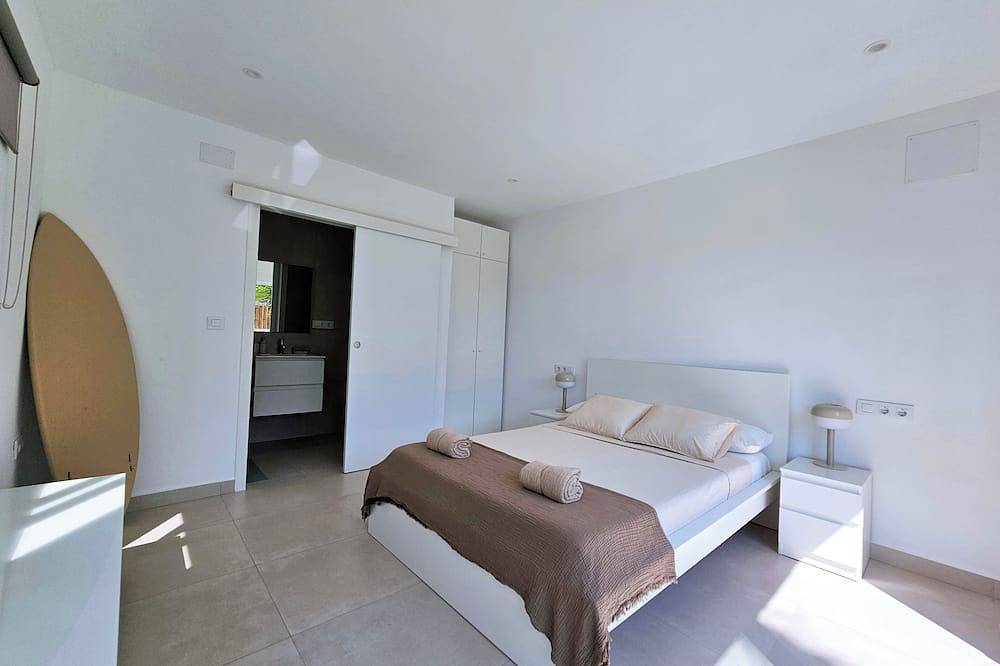 Villa Mar Boutique: An Oasis Overlooking the Mar Menor in La Manga del Mar Menor, Cartagena