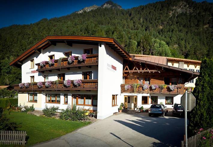 Maison d’hôte pour 3 personnes, avec Balcon et Terrasse ainsi que Jardin et Sauna à Pfunds