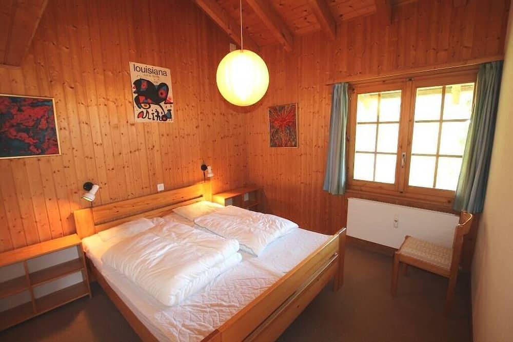 Ganze Wohnung, Maisonette-Wohnung unter dem Dach, mit Panorama-Südbalkon und atemberaubender Aussicht auf das Matte in Saint Luc, Anniviers