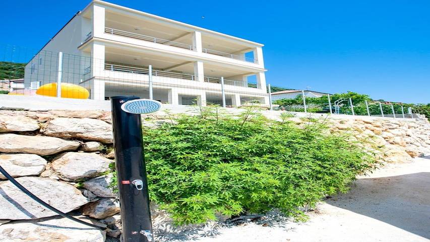 Barca per 2 persone, con giardino e terrazza in Croazia