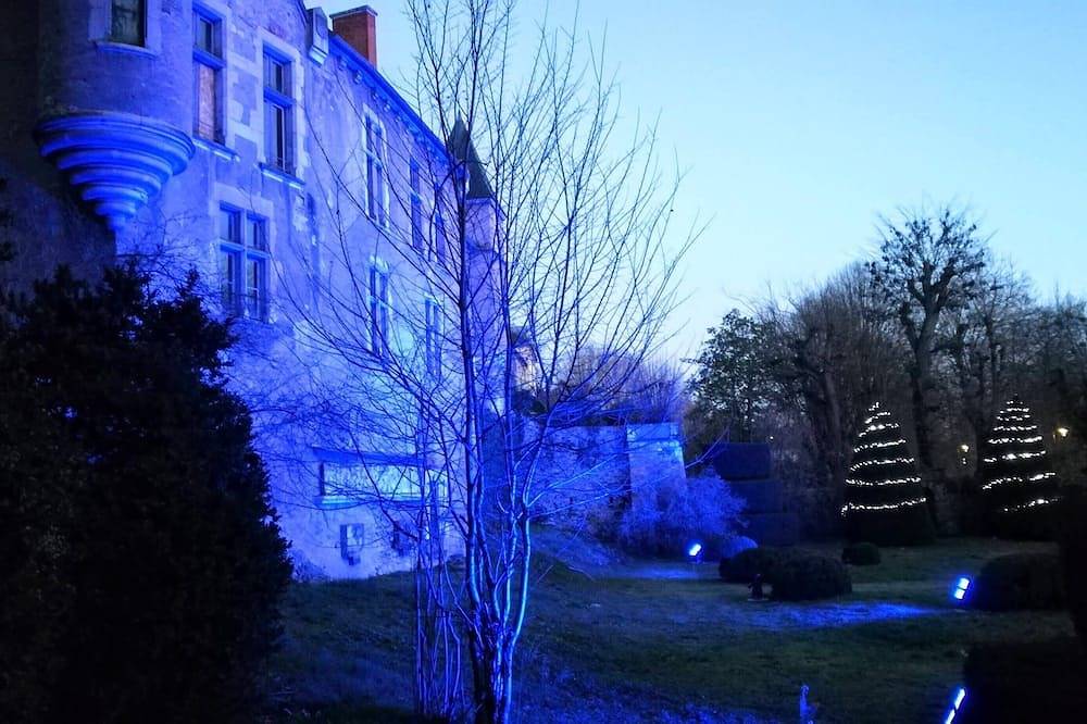 Entire apartment, 3* Studio Ideal For Curists, 30M2 Terrace, Magnificent View in Vichy, Vichy region