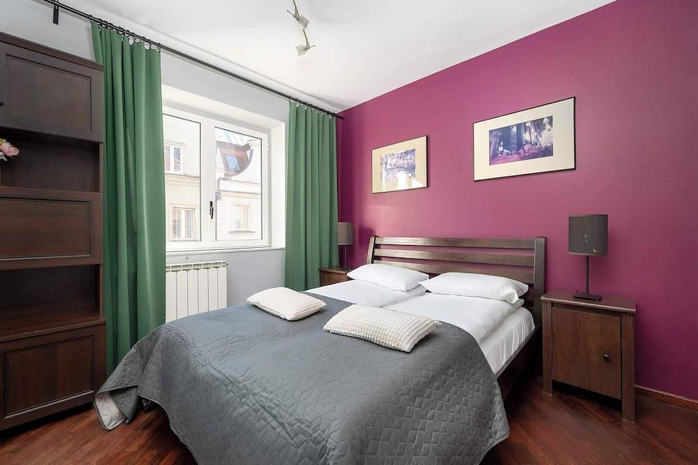 Entire apartment, Apartment with 2 Bedrooms | 180 m from the Main Square in Wrocław, Lower Silesia