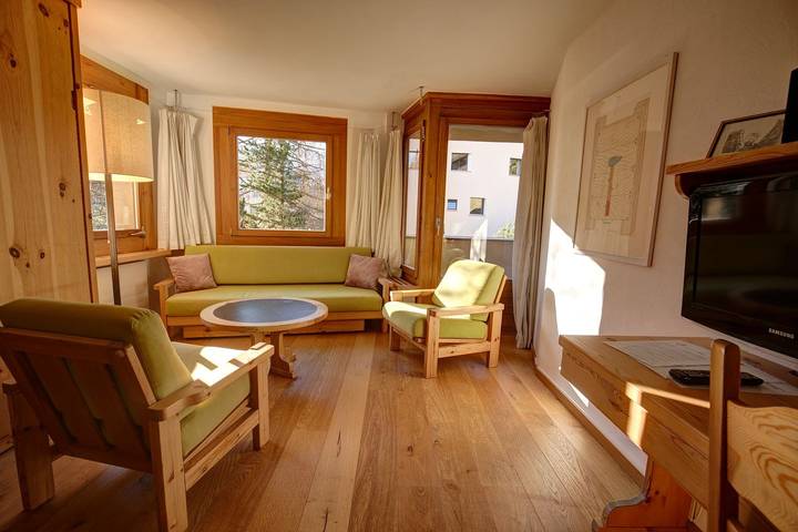 Ferienwohnung für 4 Personen, mit Garten und Seeblick sowie Sauna, mit Haustier in Silvaplana - 3