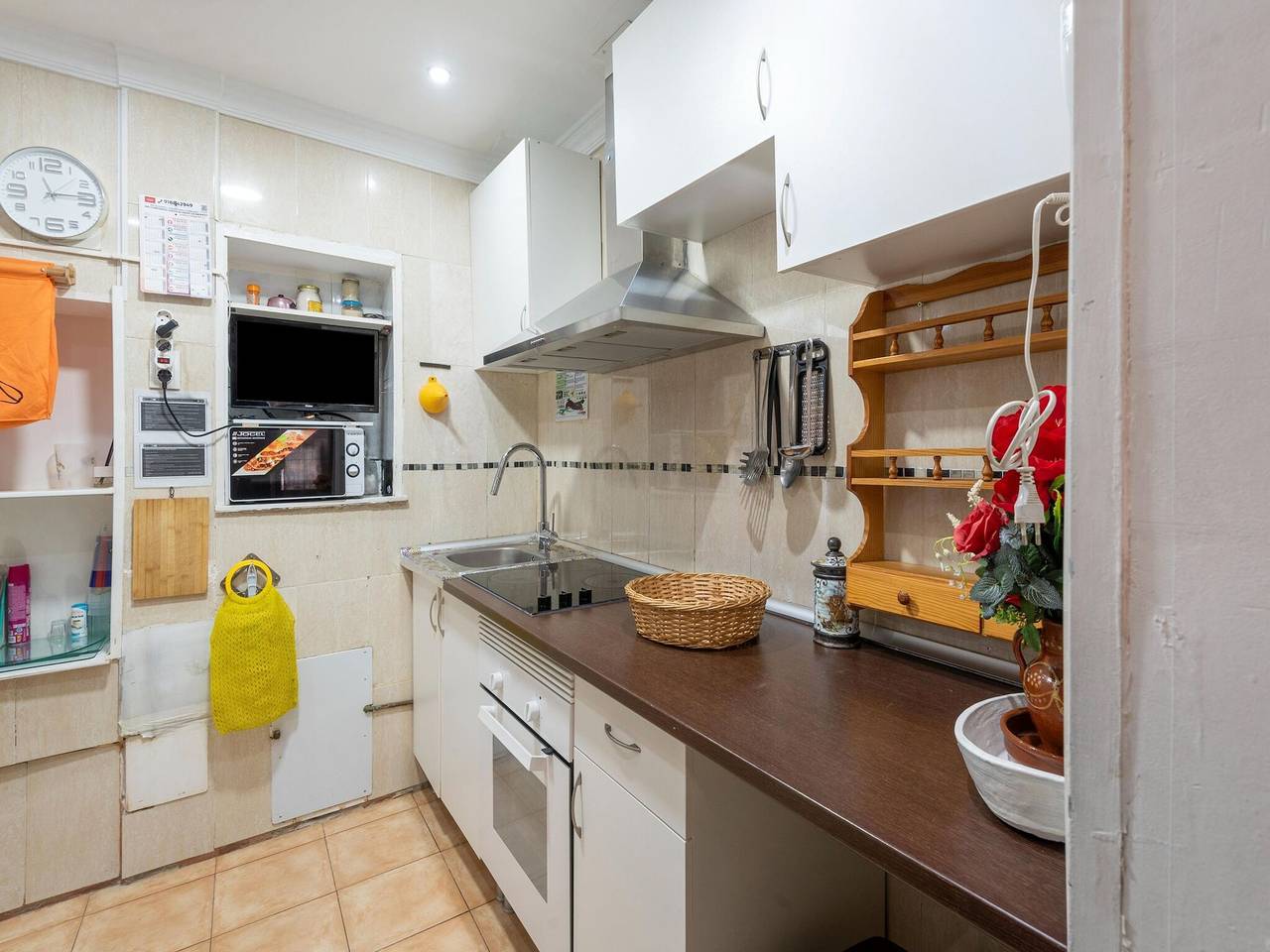 Pretty Holiday Home in Madrid with Solarium in San Sebastián de los Reyes, Madrid Province