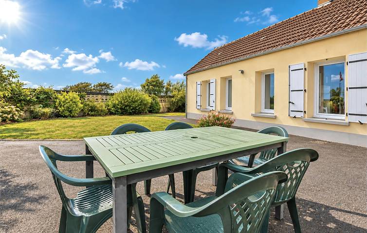 Appartement confortable d'une chambre, à 500 m de la plage, animaux acceptés, Wi-Fi inclus ! in Port-Bail-sur-Mer, Côte de la Déroute