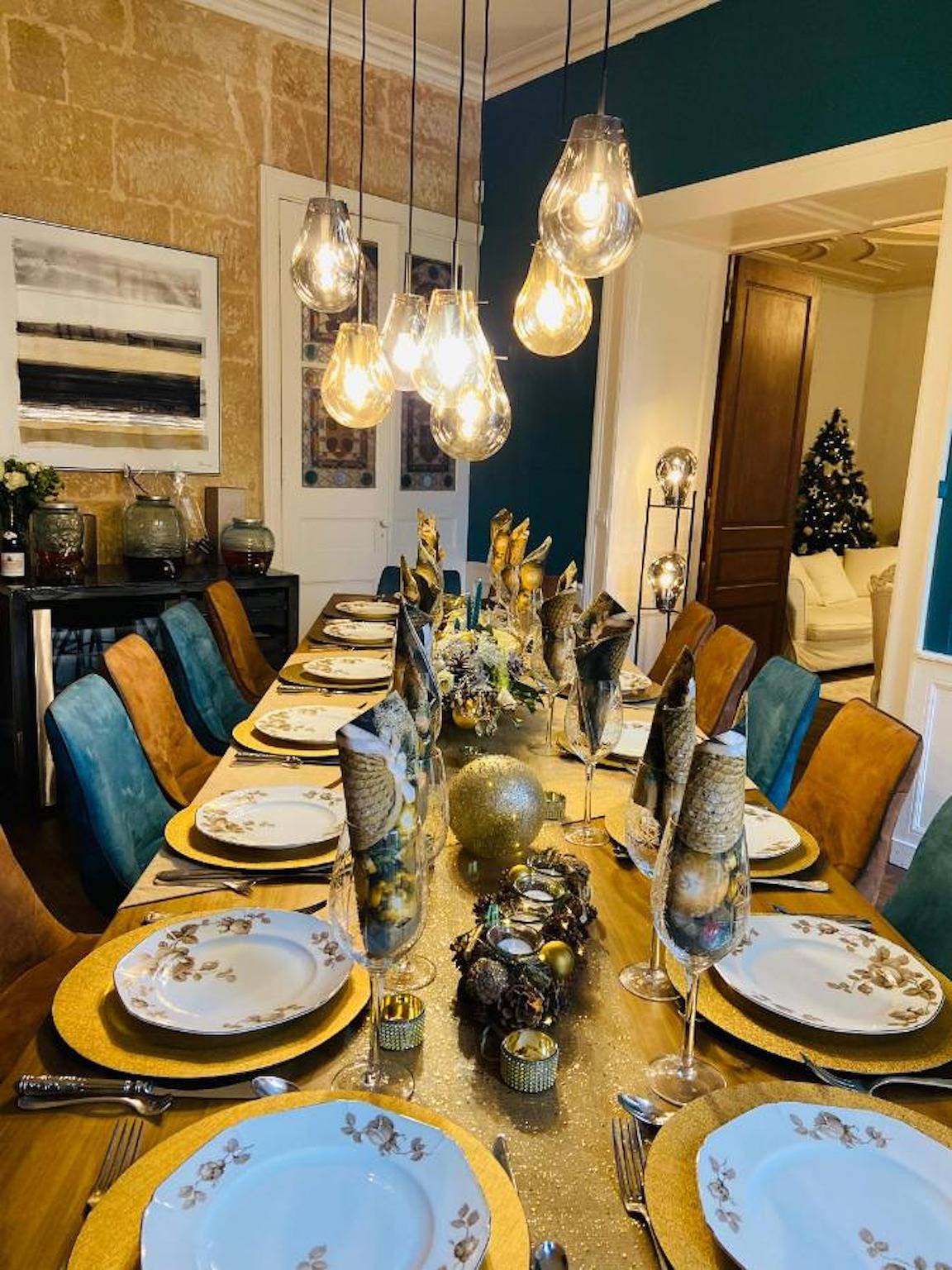 Casa espaciosa con spa, Niort in Niort, Región de Niort