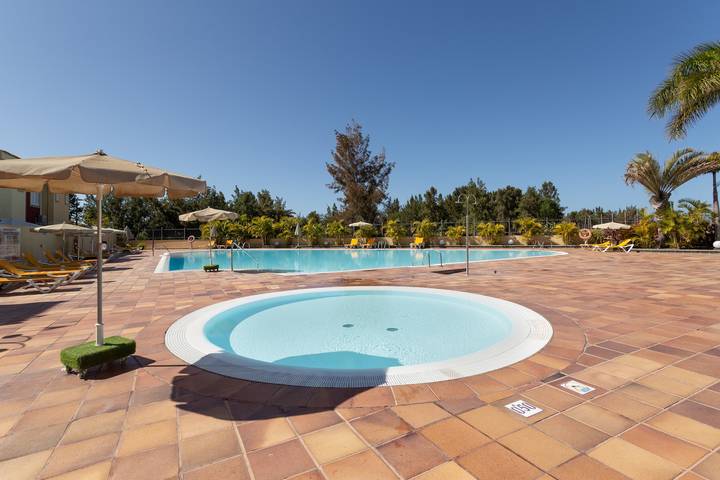 Casa de vacaciones para 4 personas, con piscina para niños y jardín - 1