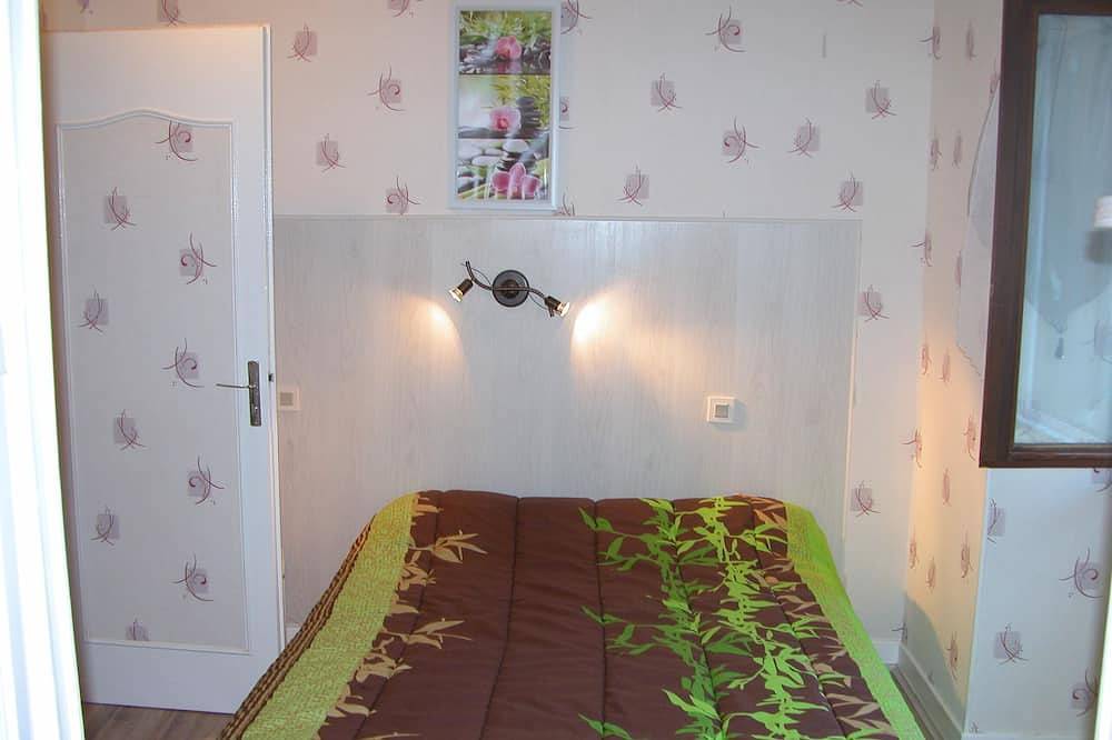 Apartamento entero, Alquila hermoso estudio en 2 estrellas Nn in Néris-les-Bains, Región de Montluçon