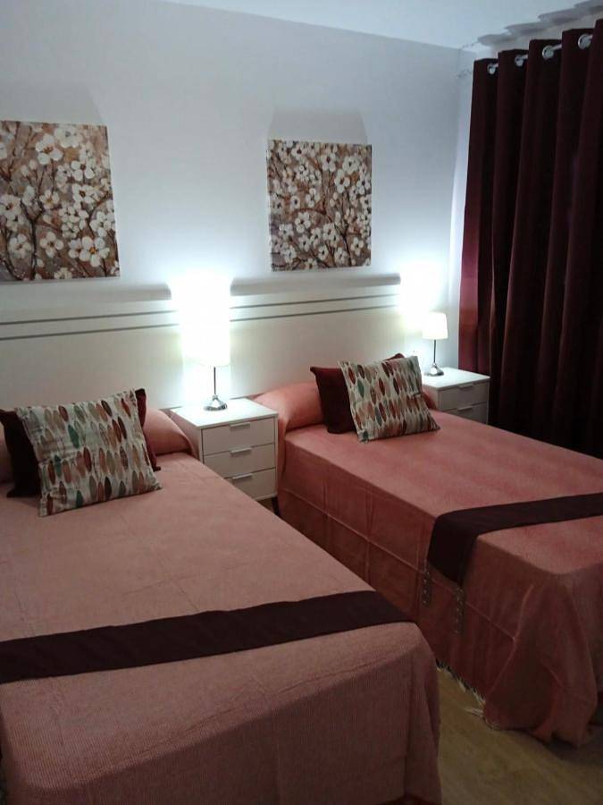 Gîte pour 5 personnes, avec terrasse et vue, animaux acceptés à La Esperanza - 3