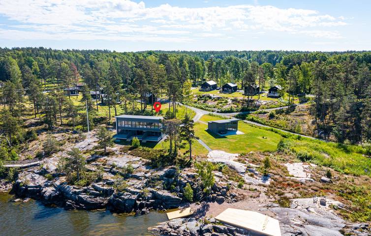 Ferienwohnung für 6 Personen, mit Garten und Seeblick sowie Terrasse in Schweden