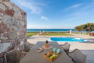 Villa With Pool for 4 People in Rhodes, Dodecanese, Photo 3