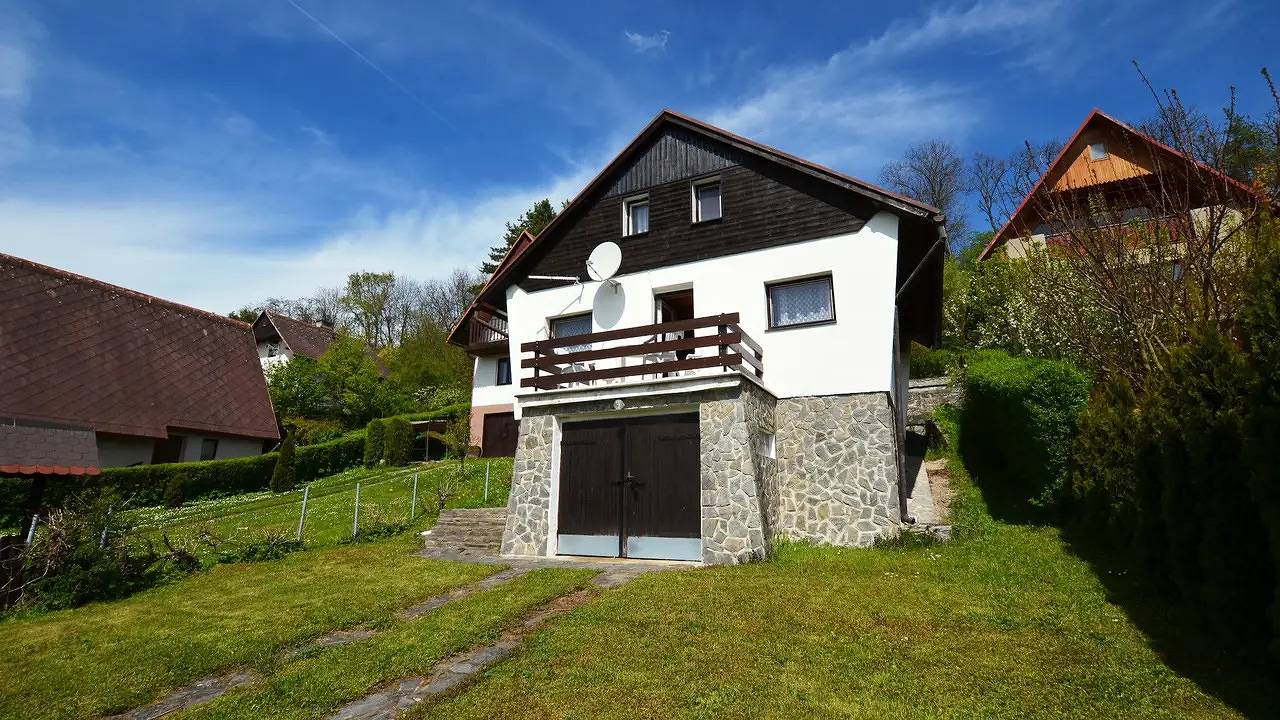 Ferienhaus für 6 Personen (100 m²) in Počedělice in Počedělice, Region Usti