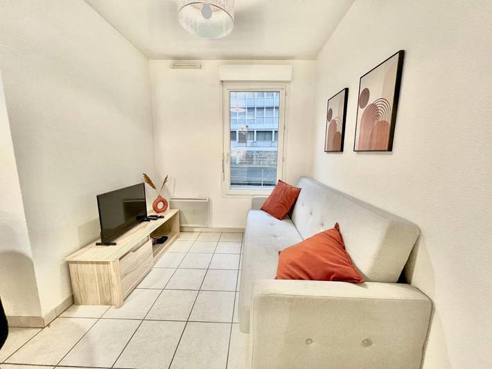 Gîte pour 2 personnes, avec terrasse, animaux acceptés à Bonneville - 4