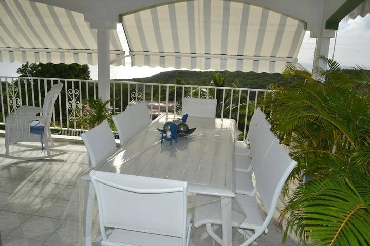 Villa pour 8 personnes, avec piscine ainsi que jardin et vue à Deshaies - 3