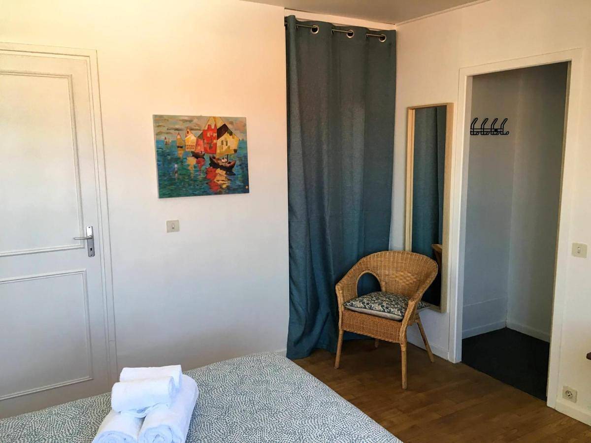 Double Room with Private Bathroom in Anglet, Région de Bayonne