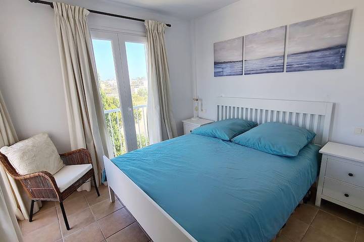 Ganze Wohnung, El Nido - Penthouse 200m vom Yachthafen mit Pool + priv. Dachterrasse, A/C, Wlan in Cala d'Or, Santanyí