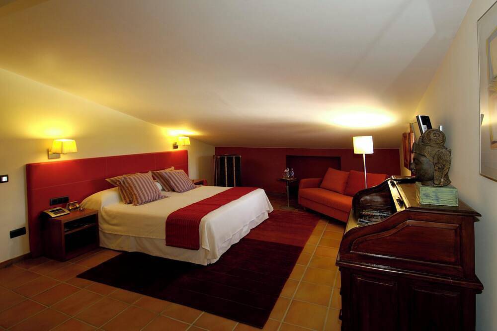 Homerez - Amplia villa en Sant Gregori con piscina privada in San Gregorio, Gironés