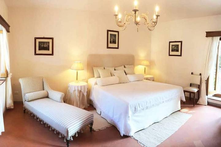 Location de vacances pour 10 personnes, avec piscine et jardin à Impruneta - 2