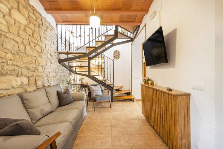 Casa rural para 8 personas, con balcón, Se admiten mascotas en Segarra - 4