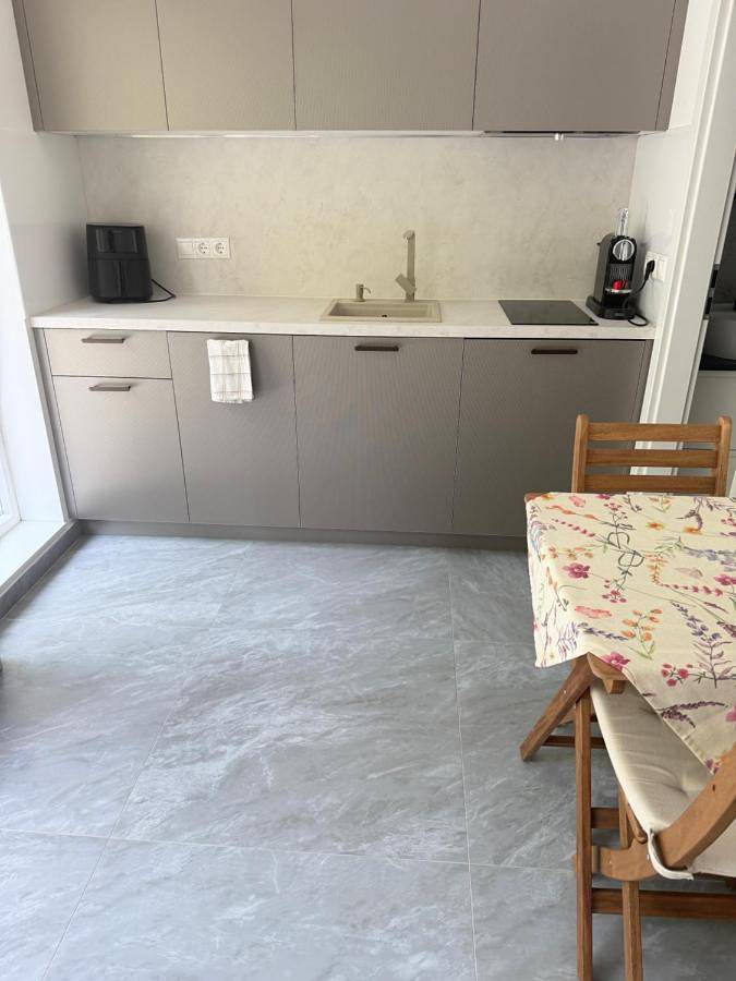 Gîte pour 2 personnes, avec terrasse et jardin à Szigliget - 2