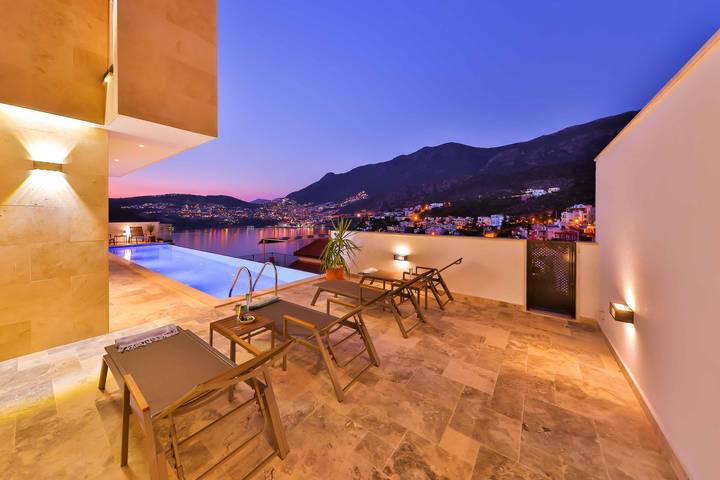 Villa pour 8 personnes, avec terrasse et sauna à Kalkan - 2