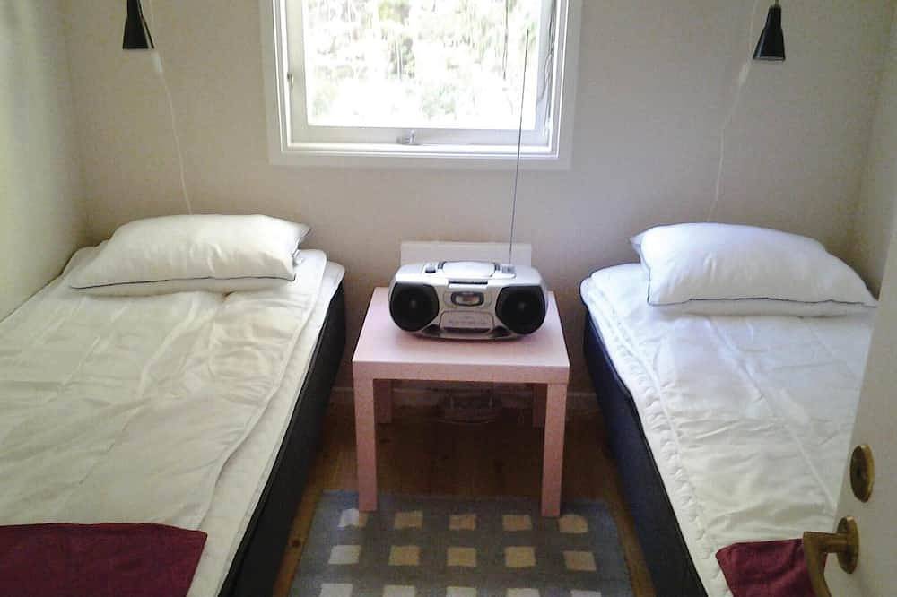 2 bedroom stunning home in åmål in Åmål (Kommun), Vänern