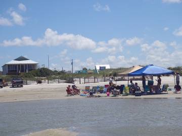 Camping for 8 Guests in Pamlico Sound, North Carolina, Picture 4