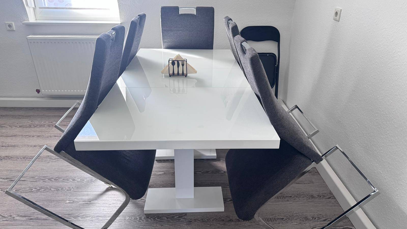 Ganze Wohnung, Apartment 'Az-Living Feudenheim Mediterran' mit Gemeinschaftsgarten und Wlan in Mannheim, Kurpfalz