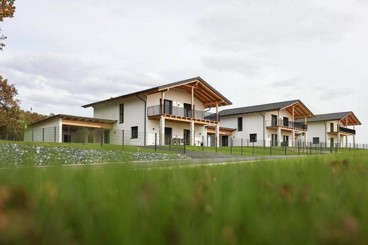Ferienhaus für 10 Personen, mit Ausblick und Garten