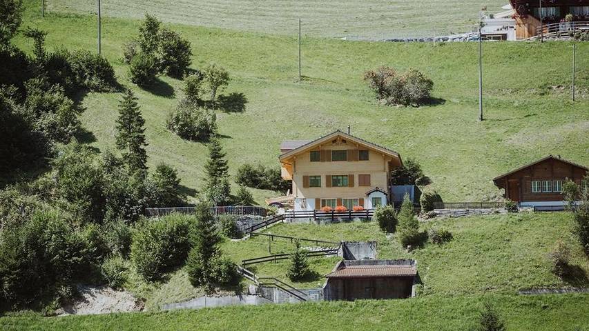 Gîte pour 8 personnes, avec terrasse à Adelboden - 3