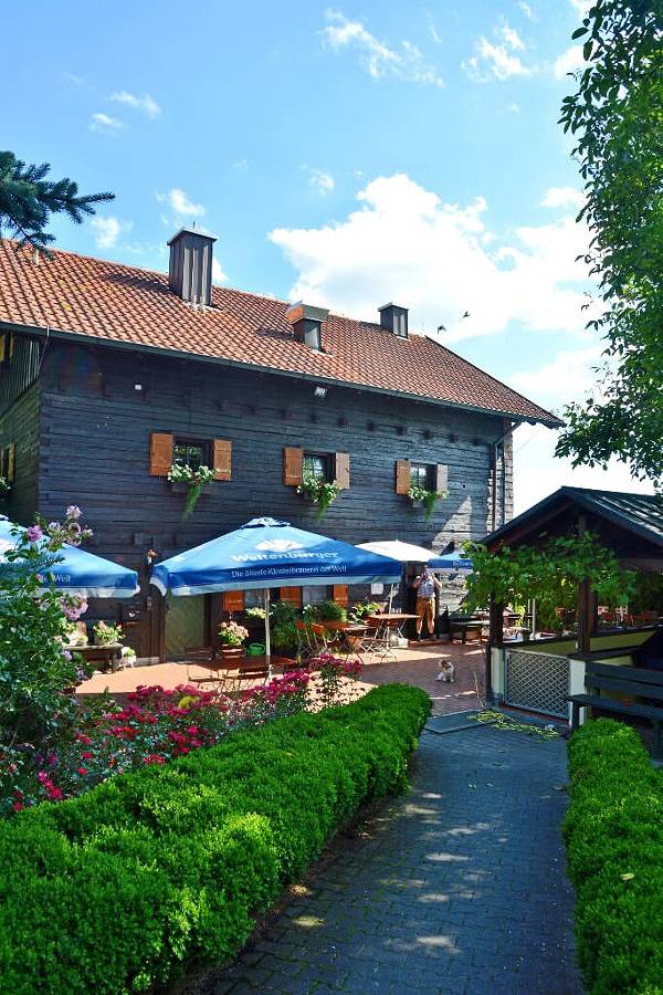 Pension St. Georg mit Restaurant Moststüberl - Doppelzimmer/Familienzimmer in Bad Griesbach im Rottal, Bayerische Golf und Thermenland