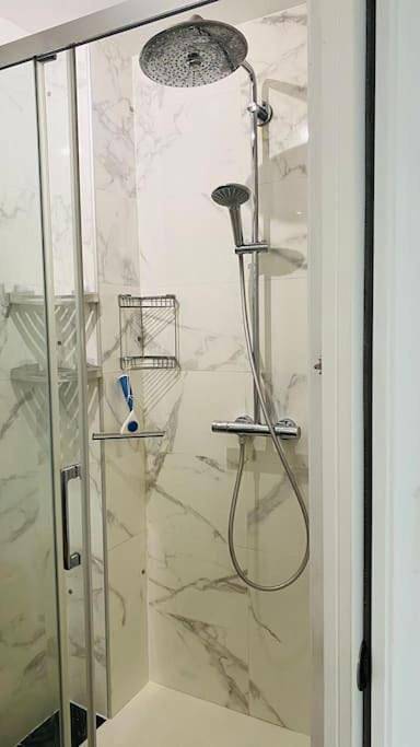 Gîte pour 6 personnes, avec balcon à Saint-Cyr-l'École - 4